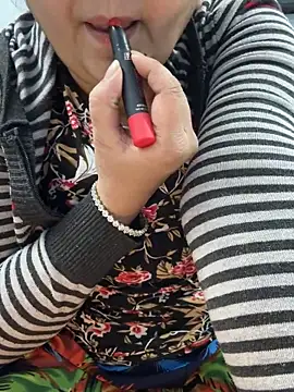 Snapshot of Preet_Kaur_69 chatting on December 17, 2025, 6:24 pm Preet Kaur 69 online show from December 17, 2025, 6:24 pm