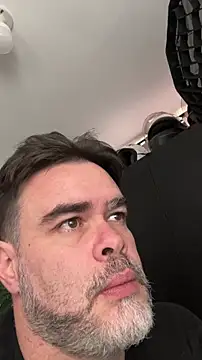 Snapshot of Sanders_White chatting on September 24, 2025, 10:16 pm Sanders White online show from September 24, 2025, 10:16 pm