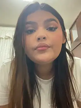 Lia sexx online show from February 24, 2026, 1:34 pm