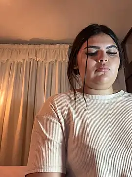 Lia sexx online show from February 19, 2026, 12:13 pm