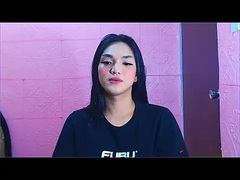 WONDERWOMAN2023 online show from November 3, 2025, 12:05 am