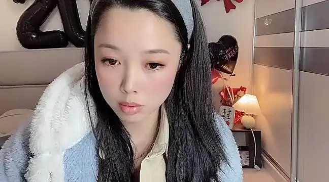 Snapshot of kk_lele chatting on February 17, 2025, 7:26 am kk lele online show from February 17, 2025, 7:26 am