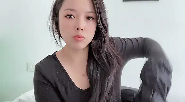 Snapshot of kk_lele chatting on February 14, 2025, 3:11 am kk lele online show from February 14, 2025, 3:11 am