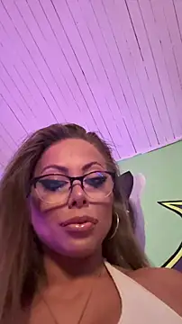 TamaraSavage online show from February 17, 2026, 10:23 am