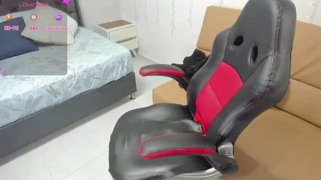 Snapshot of ADELINA_CONTE chatting on March 17, 2025, 7:04 pm ADELINA CONTE online show from March 17, 2025, 7:04 pm