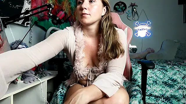 baebaeblueXXX online show from September 17, 2025, 4:47 am