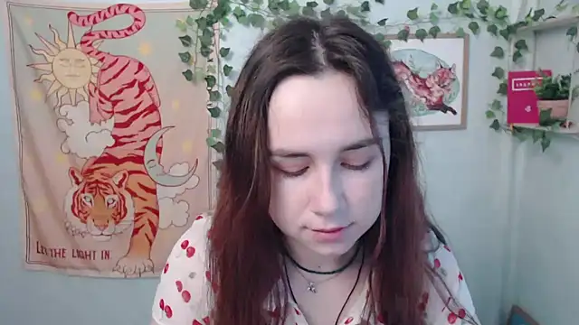 VeryVeryVeryShy  online show from June 5, 2026, 5:56 am