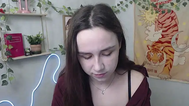 VeryVeryVeryShy  online show from April 21, 2026, 5:36 am