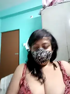 Snapshot of love_suman chatting on December 15, 2025, 2:12 pm love suman online show from December 15, 2025, 2:12 pm