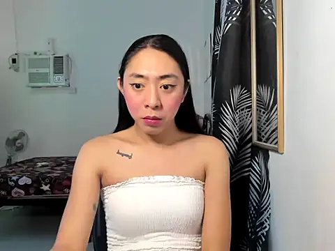 ErikaJayne4u online show from January 16, 2026, 4:38 am