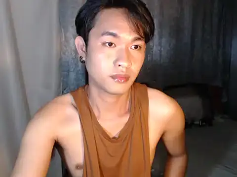 asiancuckyguy69 online show from February 4, 2026, 7:42 pm