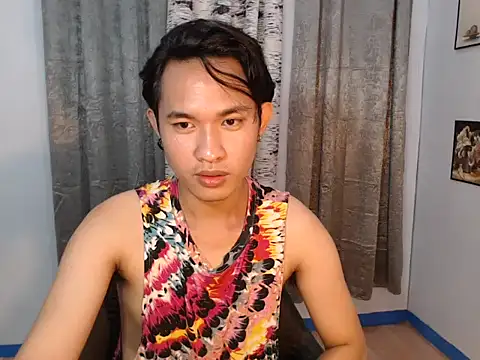 asiancuckyguy69 online show from December 5, 2024, 4:48 am