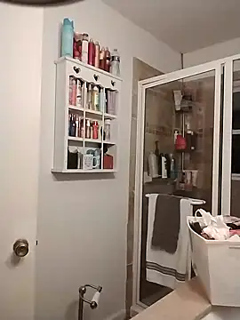 goddessnathalie1 online show from December 28, 2024, 3:47 am