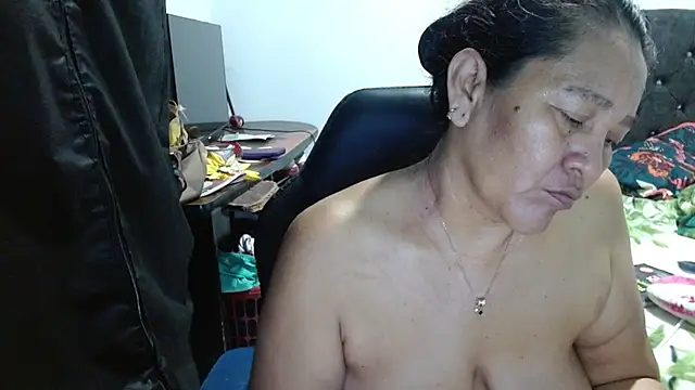 katia mature online show from September 21, 2025, 10:15 pm