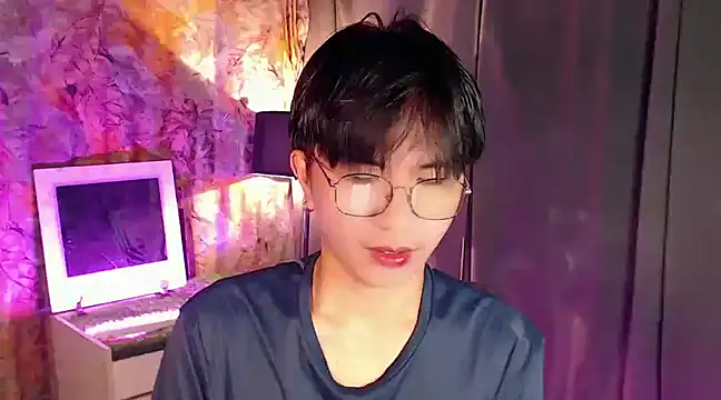 Sexy Handsome Drex online show from January 23, 2025, 8:36 am