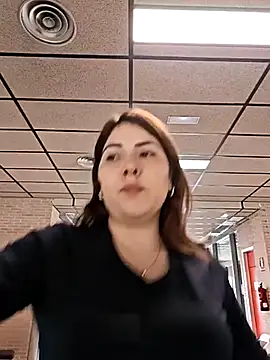 mady gigi online show from March 3, 2025, 12:17 pm