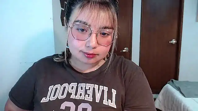 yini angel online show from July 15, 2026, 1:56 am