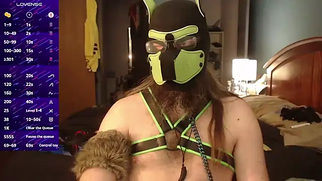 Snapshot of kinkywolf429 chatting on October 28, 2025, 5:56 pm kinkywolf429 online show from October 28, 2025, 5:56 pm