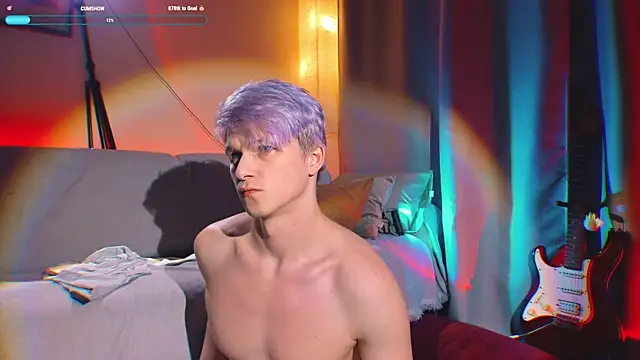 Breston Sweet online show from November 17, 2025, 8:13 pm