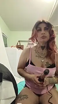 Snapshot of prettypurplep chatting on November 3, 2025, 6:07 am prettypurplep online show from November 3, 2025, 6:07 am