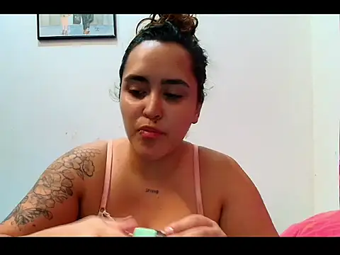 Karol naughty online show from May 19, 2026, 2:24 pm