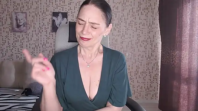 BelovedLady online show from March 16, 2026, 5:55 am