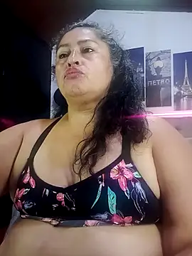 Snapshot of Keyla01_ chatting on April 27, 2026, 11:47 pm Keyla01 online show from April 27, 2026, 11:47 pm