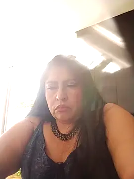 Snapshot of Keyla01_ chatting on October 16, 2025, 6:05 pm Keyla01 online show from October 16, 2025, 6:05 pm