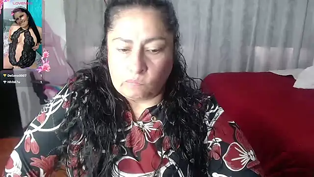 Snapshot of Keyla01_ chatting on March 19, 2025, 5:39 pm Keyla01 online show from March 19, 2025, 5:39 pm