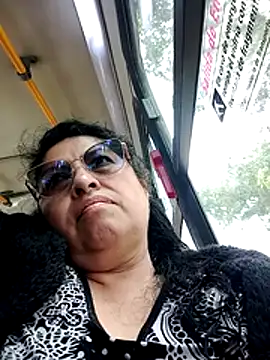 Keyla01  online show from February 2, 2026, 5:01 pm