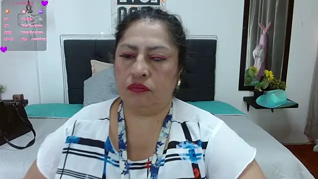 Snapshot of Keyla01_ chatting on October 20, 2025, 6:41 pm Keyla01 online show from October 20, 2025, 6:41 pm