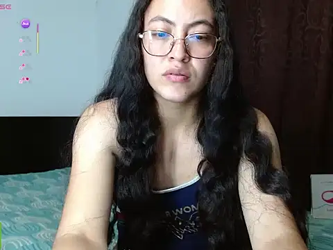 Olivia Bright online show from May 15, 2026, 10:52 pm