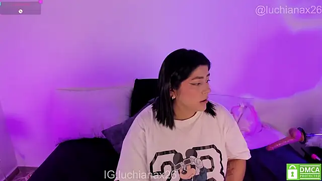 lucy26  online show from February 28, 2026, 4:34 am