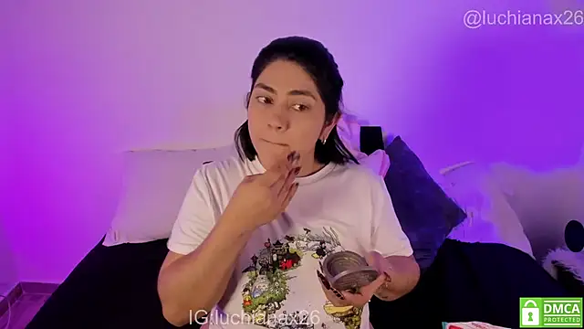 lucy26  online show from March 10, 2026, 3:10 am