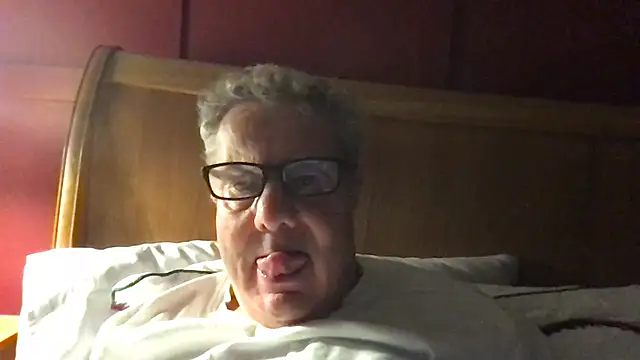 Oldpistolpete online show from October 9, 2025, 11:27 pm