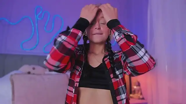 Snapshot of Sofly_s chatting on January 13, 2026, 11:47 am Sofly s online show from January 13, 2026, 11:47 am