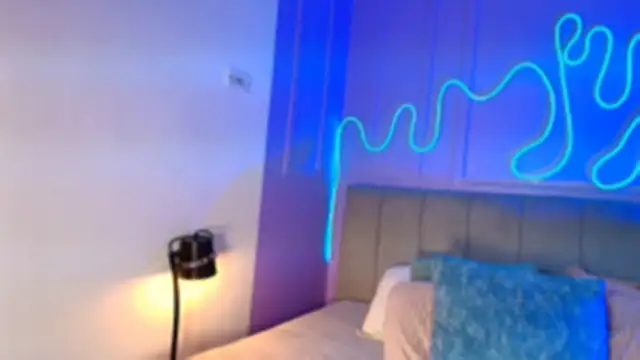 Sofly s online show from March 30, 2026, 11:44 am