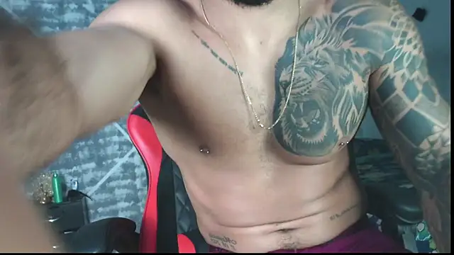 Snapshot of leonidas_18k chatting on October 28, 2025, 3:29 am leonidas 18k online show from October 28, 2025, 3:29 am