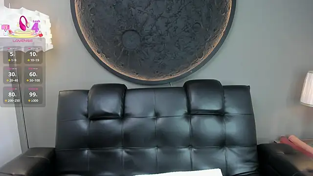 Snapshot of miss_vaiolette chatting on March 18, 2025, 11:11 am miss vaiolette online show from March 18, 2025, 11:11 am