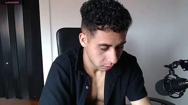 Snapshot of Daiki_Jack chatting on March 7, 2025, 9:06 pm Daiki Jack online show from March 7, 2025, 9:06 pm