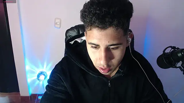 Snapshot of Daiki_Jack chatting on March 2, 2025, 3:08 pm Daiki Jack online show from March 2, 2025, 3:08 pm