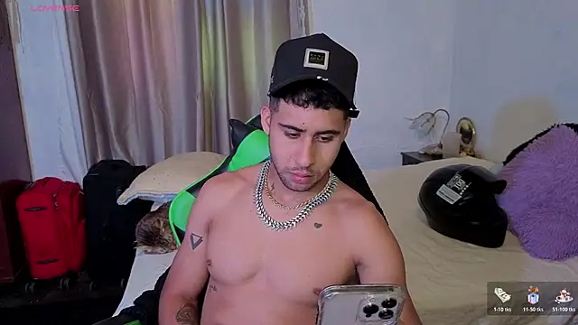 Snapshot of Daiki_Jack chatting on October 22, 2025, 3:33 pm Daiki Jack online show from October 22, 2025, 3:33 pm