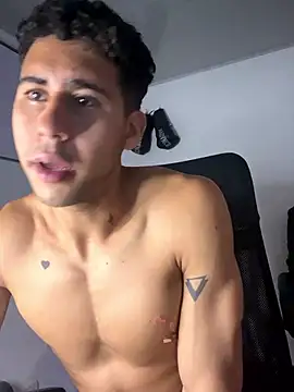 Snapshot of Daiki_Jack chatting on March 11, 2025, 11:47 pm Daiki Jack online show from March 11, 2025, 11:47 pm