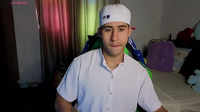 Snapshot of Daiki_Jack chatting on September 21, 2025, 2:44 pm Daiki Jack online show from September 21, 2025, 2:44 pm