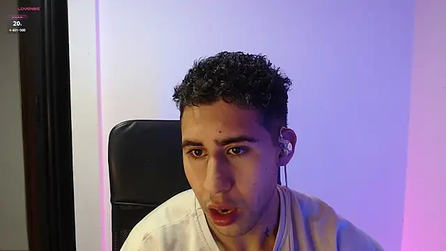 Snapshot of Daiki_Jack chatting on February 23, 2025, 1:02 am Daiki Jack online show from February 23, 2025, 1:02 am