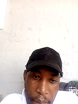 Snapshot of chef-dudi012 chatting on October 17, 2025, 12:18 pm chef-dudi012 online show from October 17, 2025, 12:18 pm