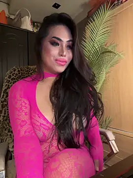 BigDominaMia online show from April 18, 2026, 11:01 am