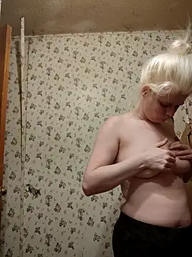 BadAssBitchMakayla online show from February 8, 2026, 9:07 am