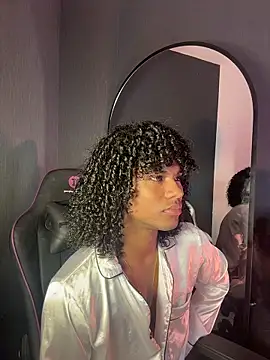 Lucas eevans online show from February 4, 2026, 12:55 pm