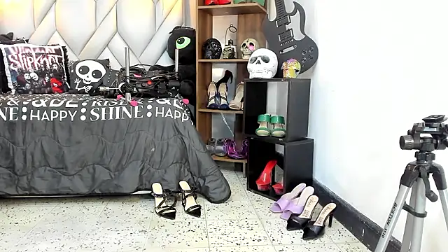 MirandaHaguen online show from March 7, 2026, 8:47 pm